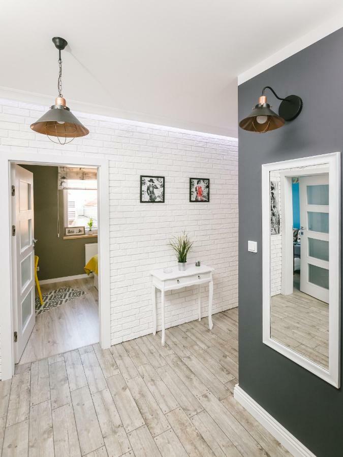 Neptun 46 - 2 Sypialnie Apartment Olsztyn  Ngoại thất bức ảnh