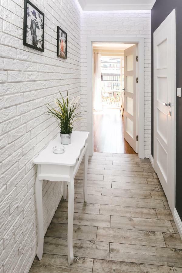 Neptun 46 - 2 Sypialnie Apartment Olsztyn  Ngoại thất bức ảnh